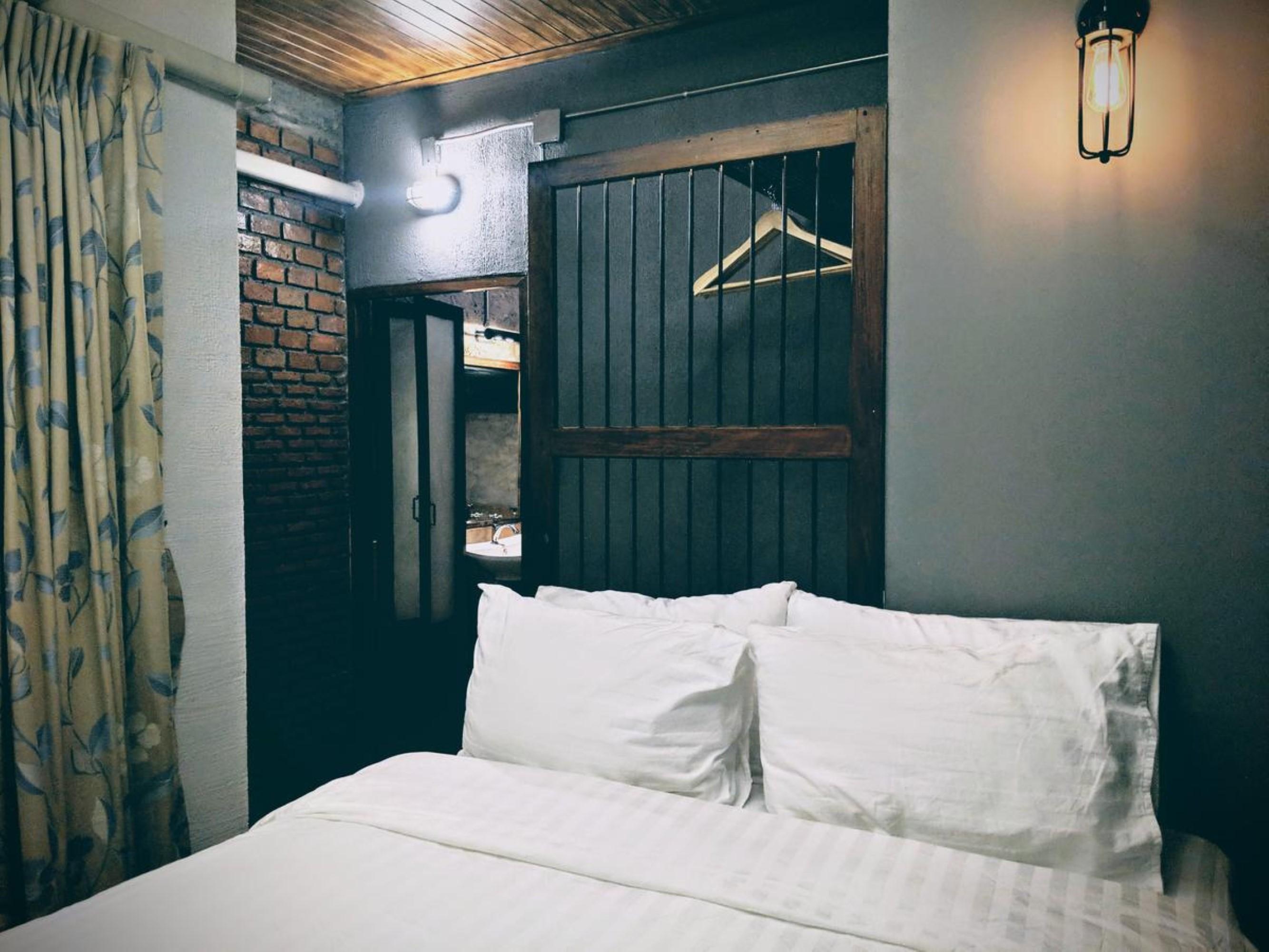 Zeds Hostel Бангкок Екстер'єр фото