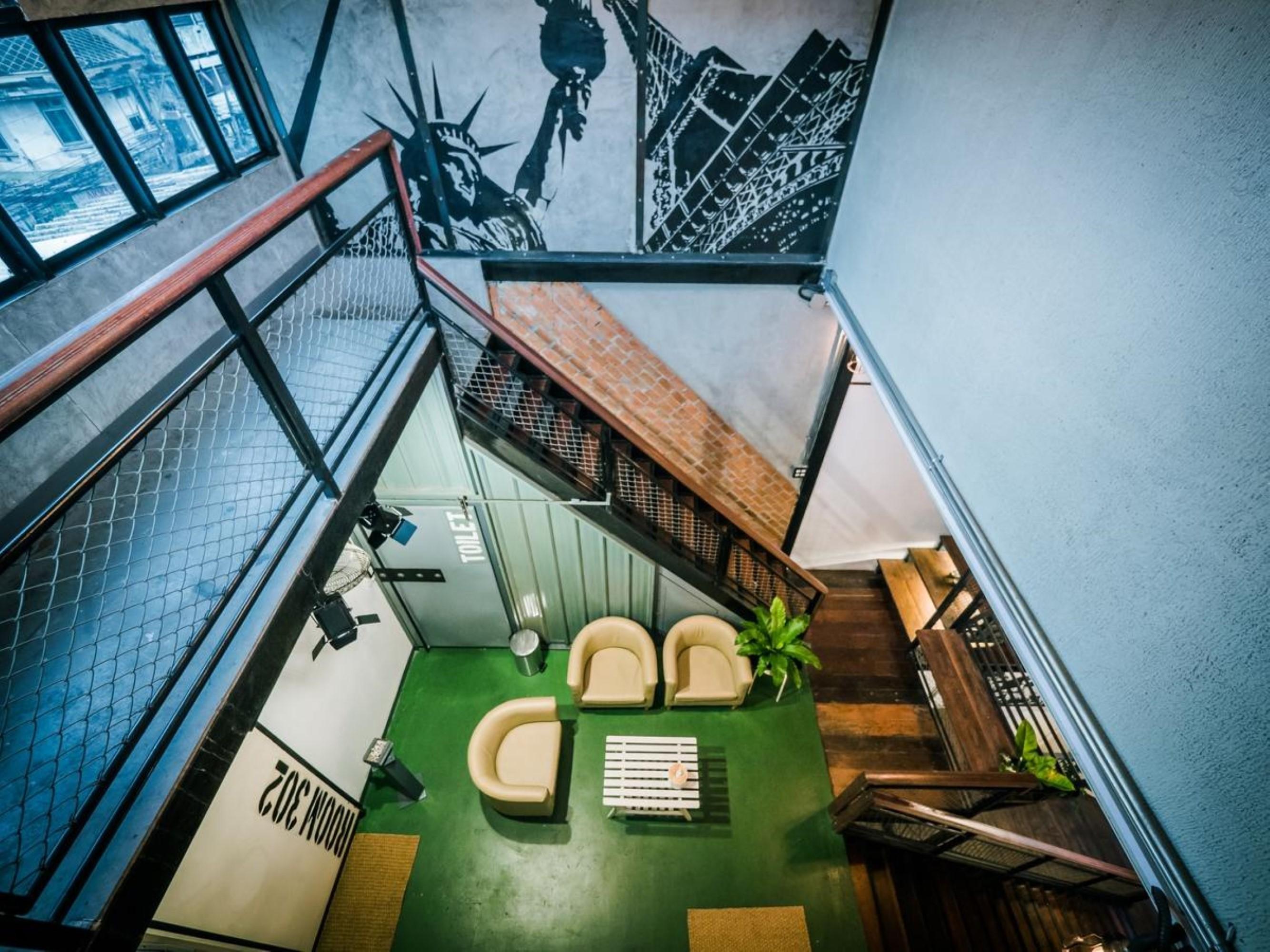 Zeds Hostel Бангкок Екстер'єр фото