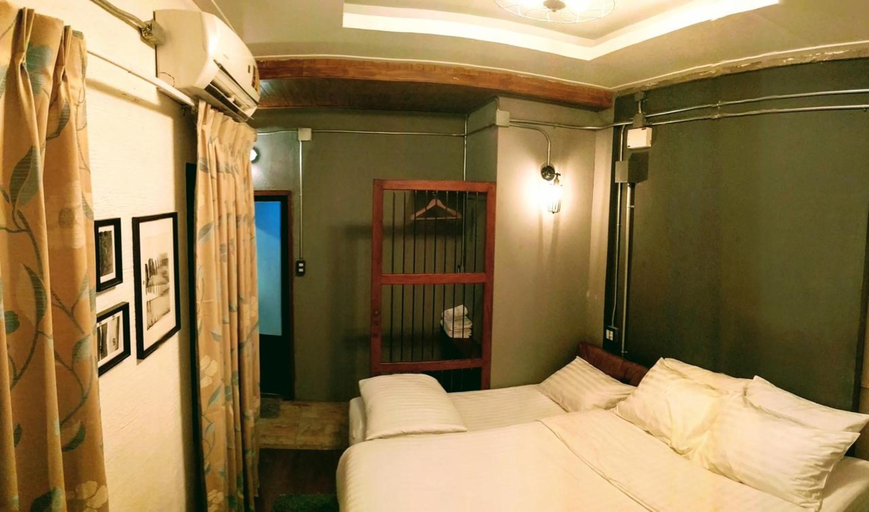 Zeds Hostel Бангкок Екстер'єр фото