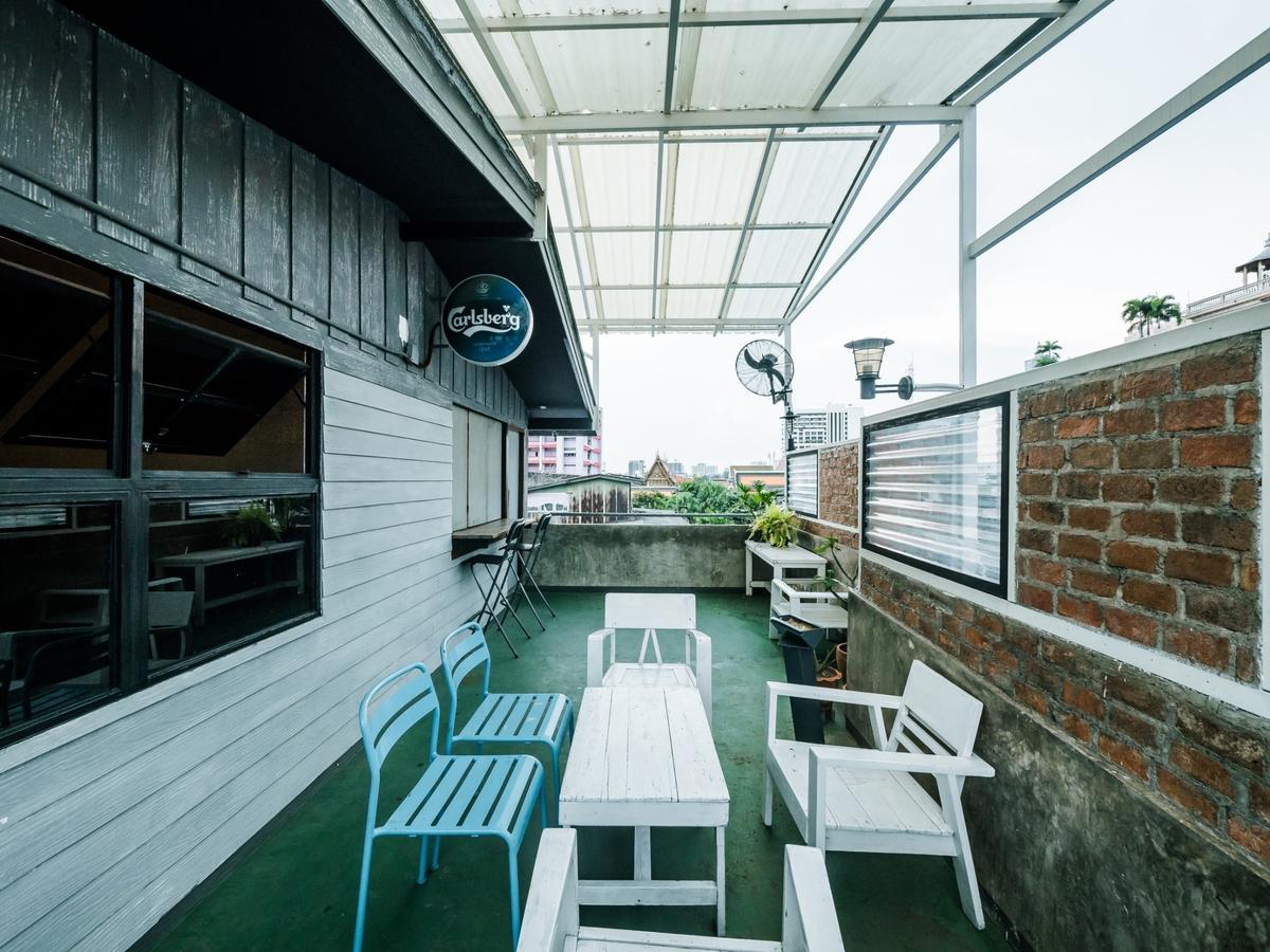 Zeds Hostel Бангкок Екстер'єр фото