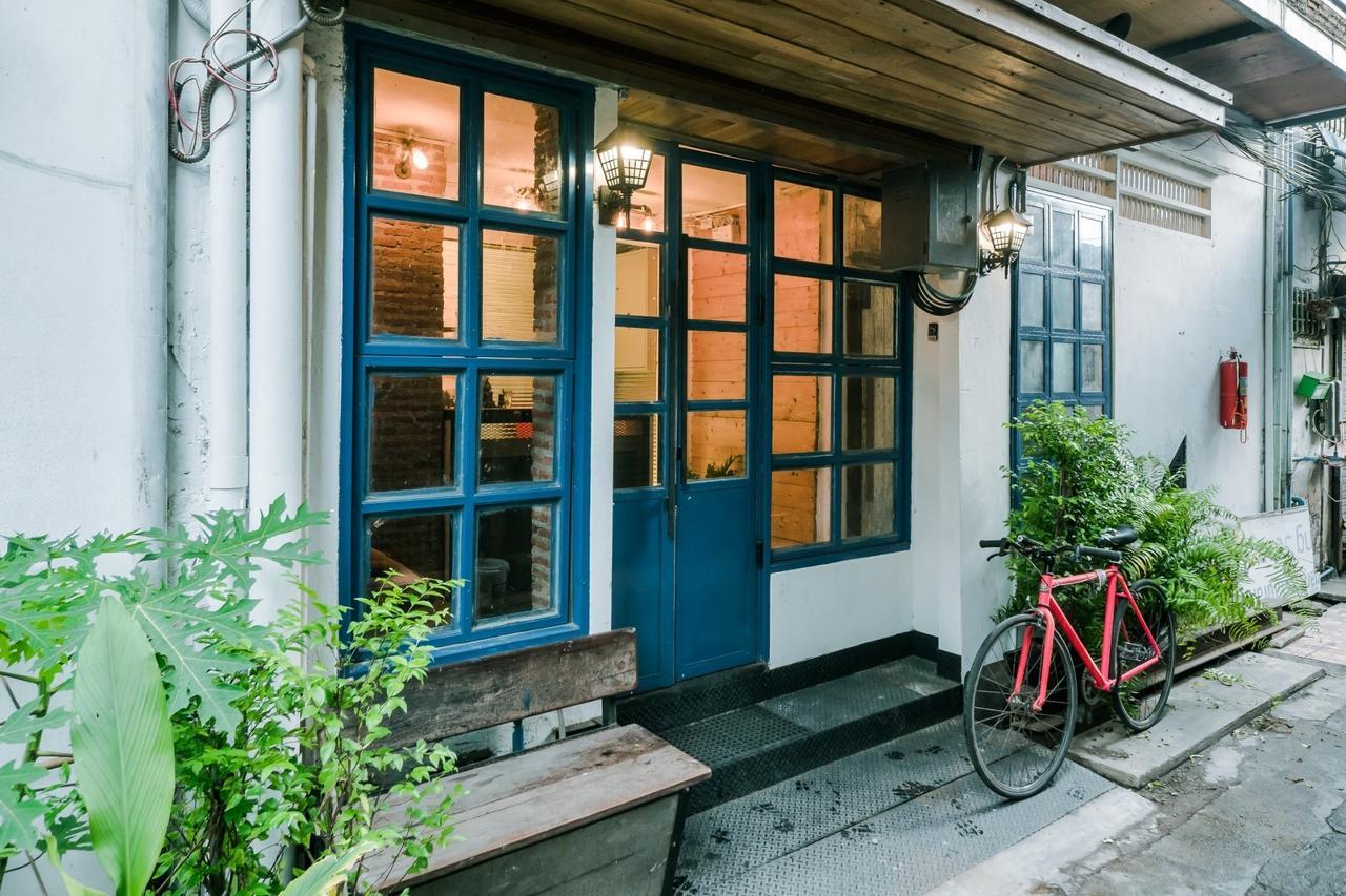 Zeds Hostel Бангкок Екстер'єр фото